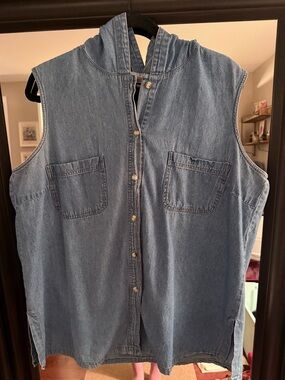 Vintage Hooded Chambray Denim Top 1X Sleeveless Button Front 100% Cotton